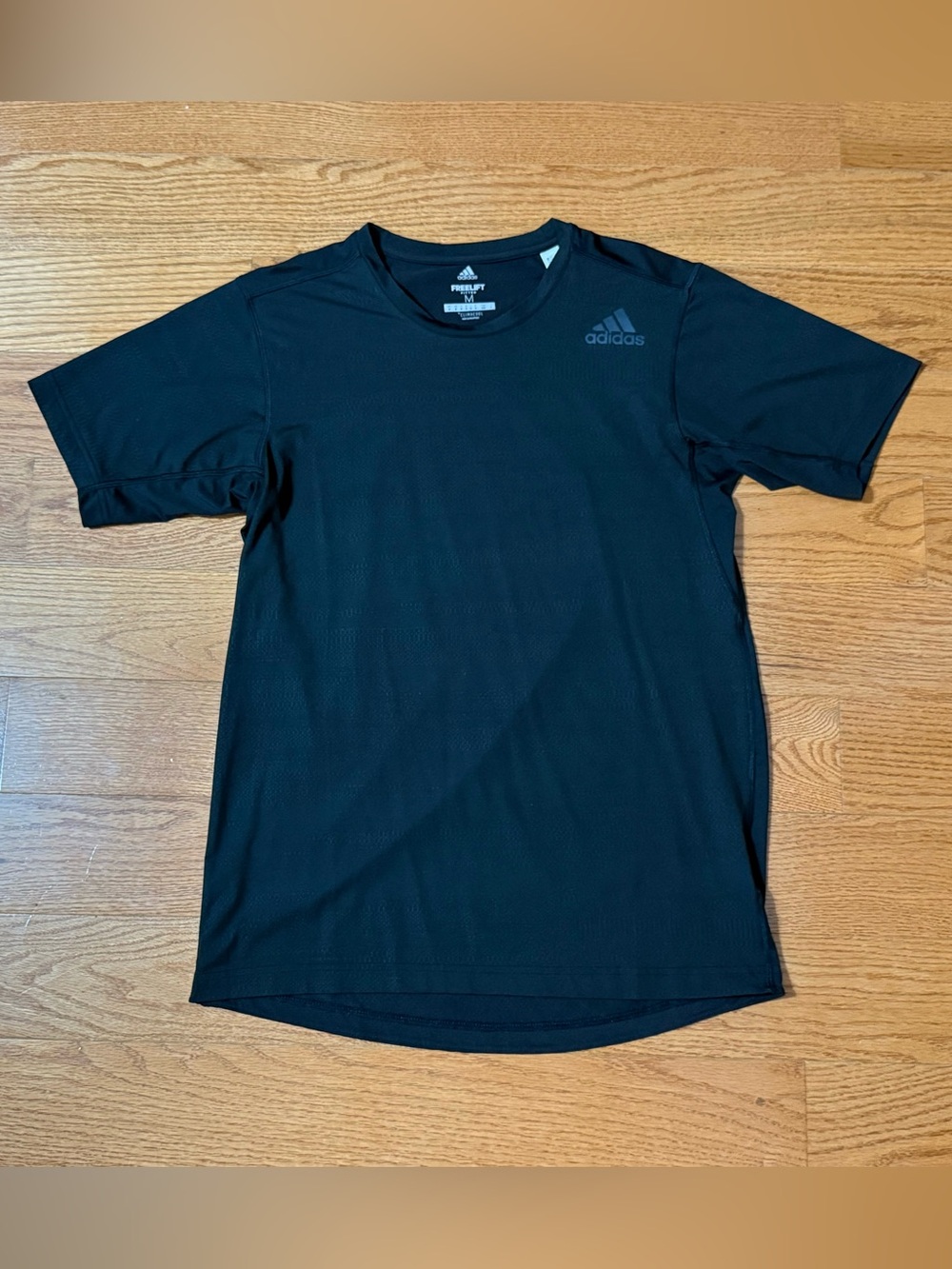 Men’s Adidas Freelift Black Athletic Short Sleeve T-Shirt - Size Medium